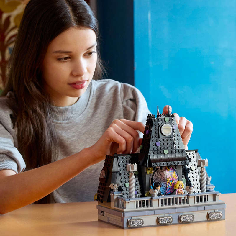 LEGO® Wednesday: Wednesday & Enids Dorm Room Gift Set 76781