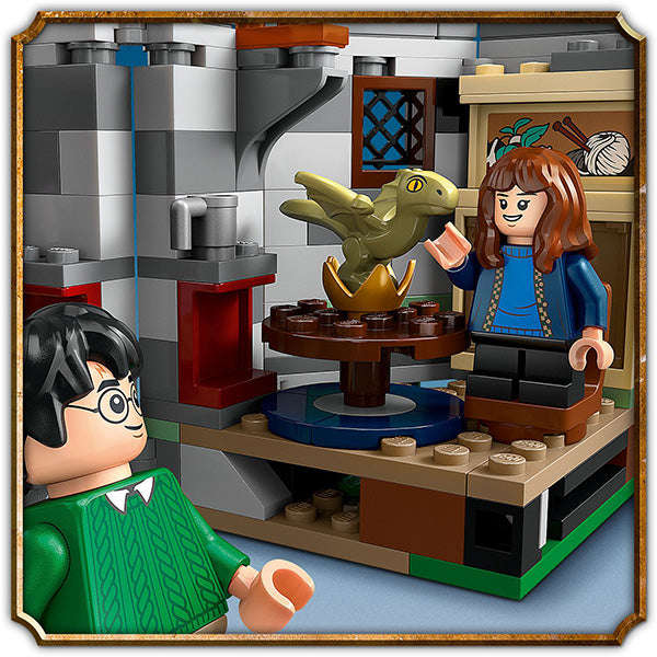 LEGO® Harry Potter Hagrids Hut: An Unexpected Visit 76428
