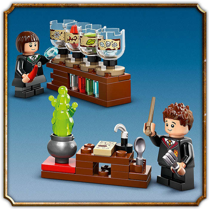 LEGO® Harry Potter Hogwarts Castle: Potions Class Set 76431