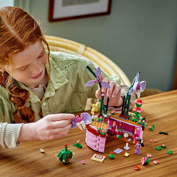 LEGO® ǀ Disney Princess Encanto Isabelas Flowerpot Set 43237