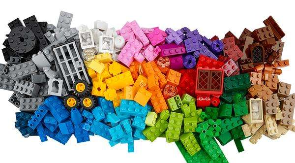 LEGO® CLASSIC Large Creative Brick Box 10698