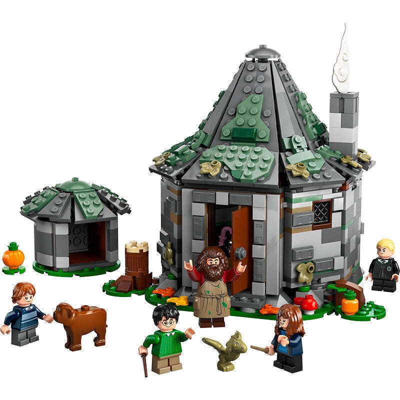 LEGO® Harry Potter Hagrids Hut: An Unexpected Visit 76428