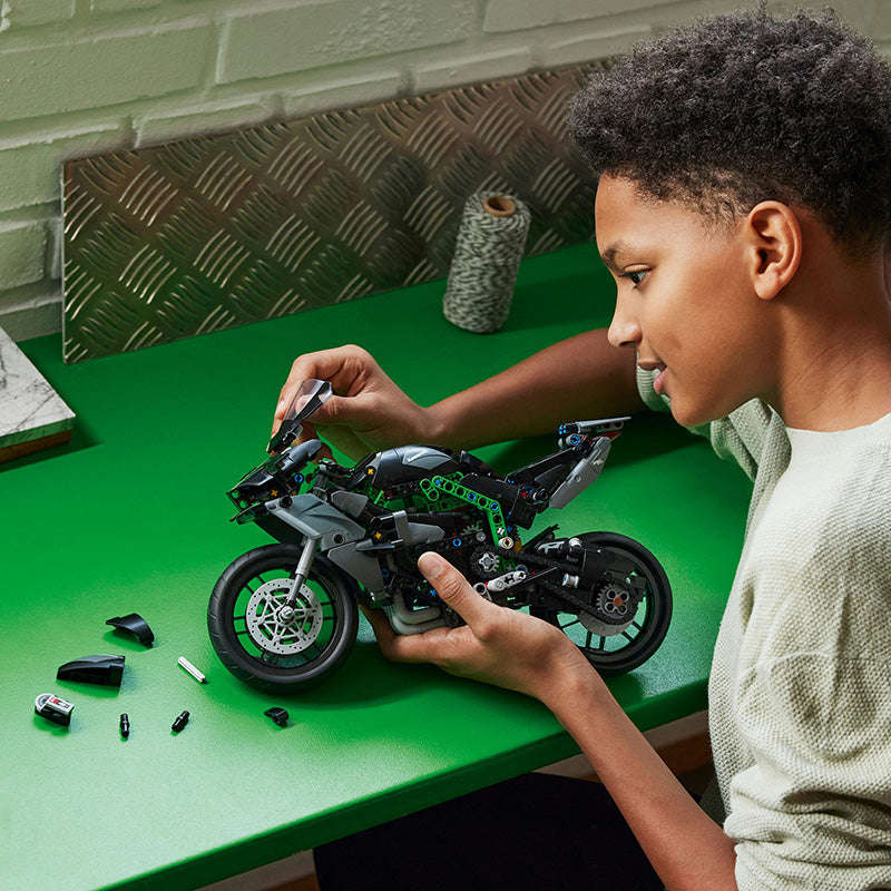 LEGO® Technic Kawasaki Ninja H2R Motorcycle Set 42170