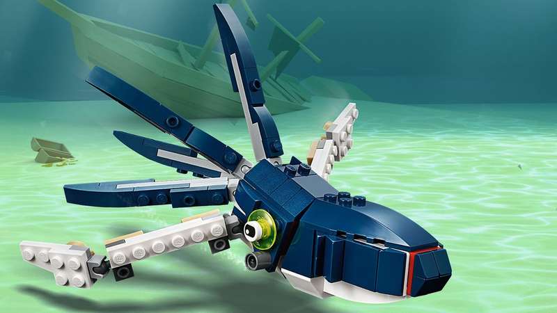 LEGO Creator 3in1 Deep Sea Creatures Building Kit 31088