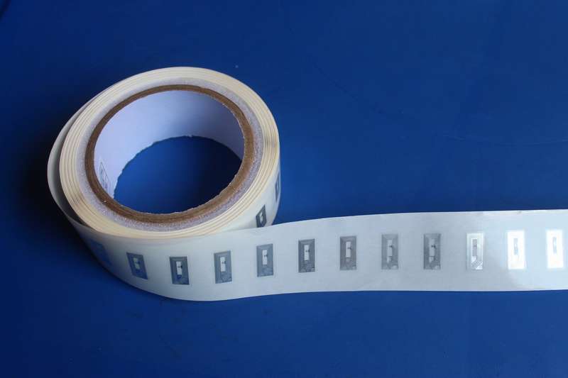 NFC 213 RFID Wet Inlay Sticker (21x11mm)