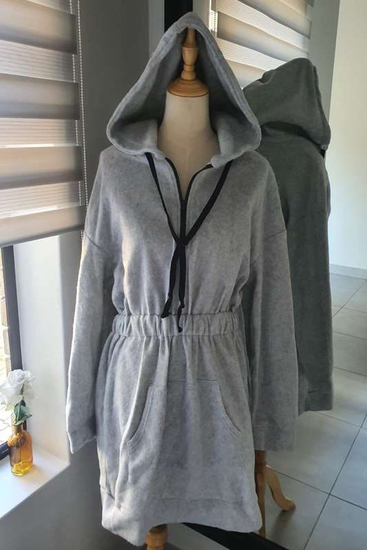 Casual Zipped Hoodie Dress With Pockets