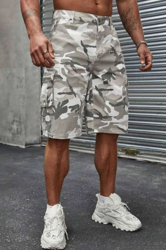 Manfinity EMRG Men's Camouflage Cargo Denim Shorts