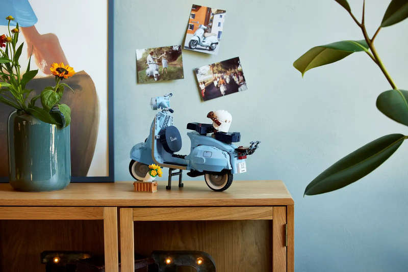 LEGO® Icons Vespa 125 (10298)