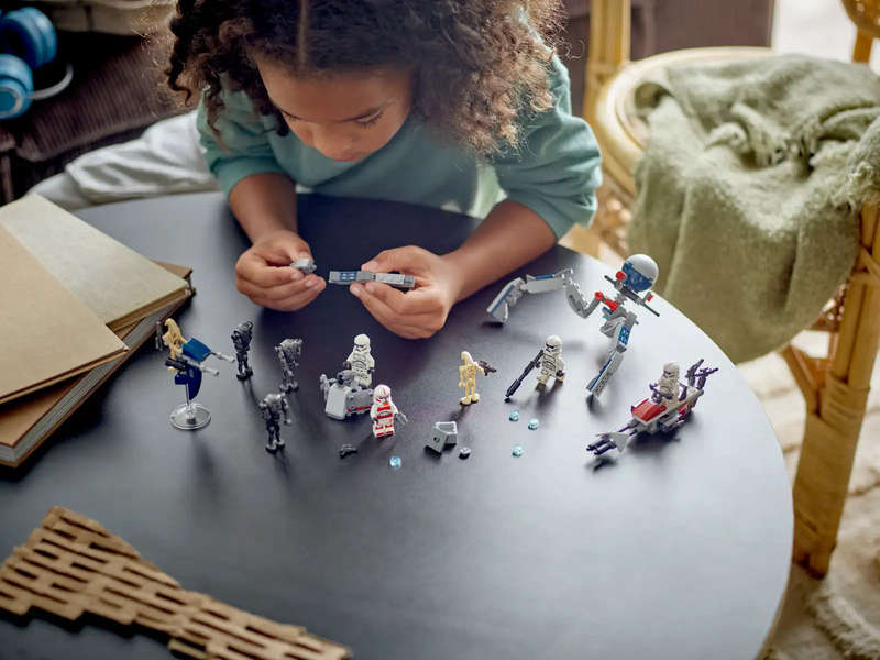 LEGO® Star Wars Clone Trooper & Battle Droid Battle Pack (75372)