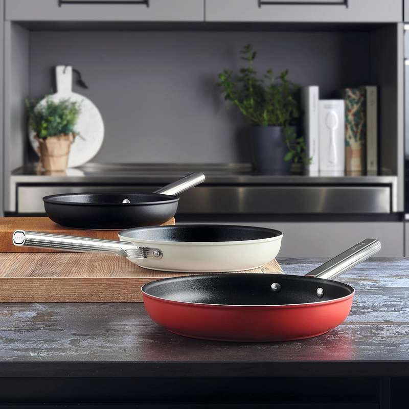 Smeg All Hobs Non-Stick Frying Pan, 28 cm Diameter, Black