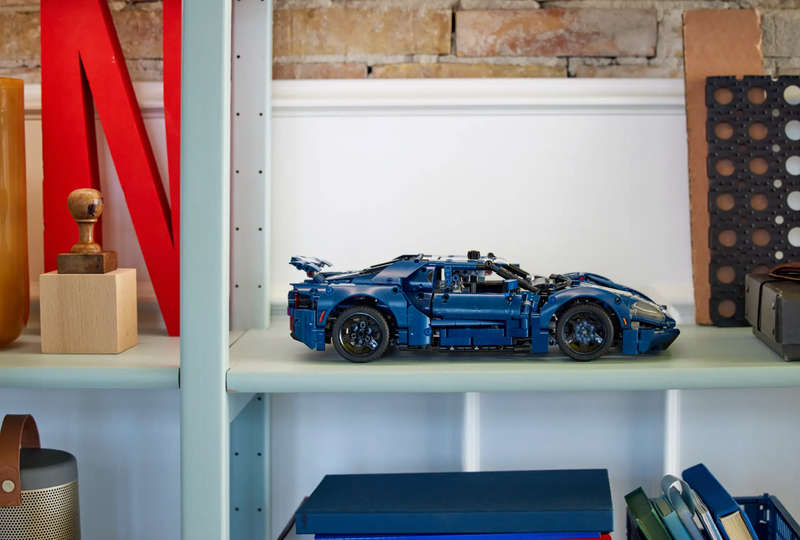 LEGO® 42154 Technic 2022 Ford GT