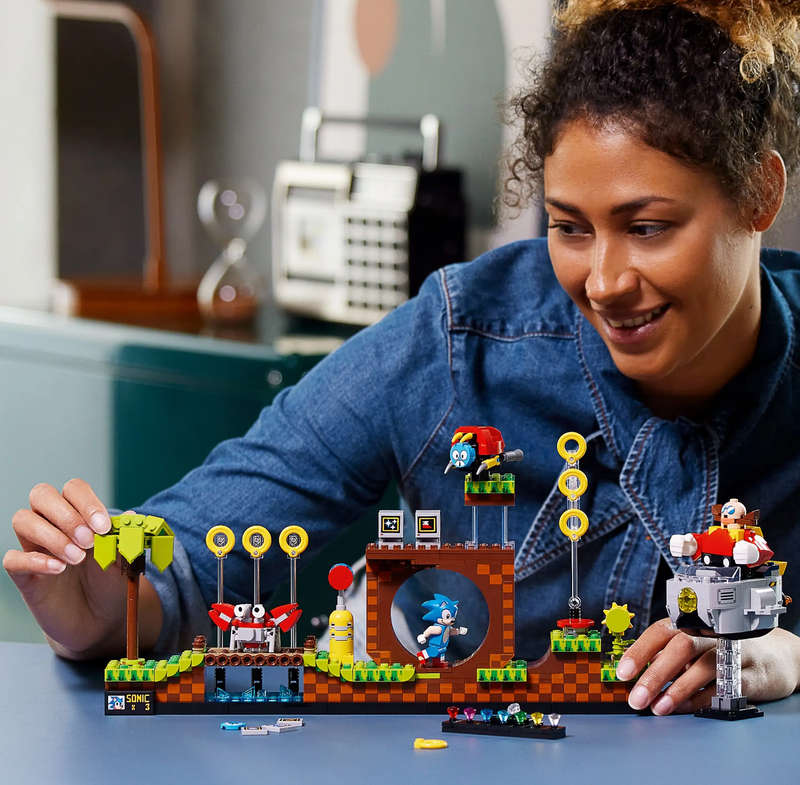 LEGO® Ideas 21331 Sonic the Hedgehog  Green Hill Zone