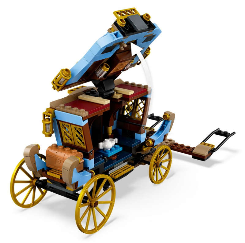 LEGO Harry Potter 75958 Beauxbatons Carriage: Arrival at Hogwarts