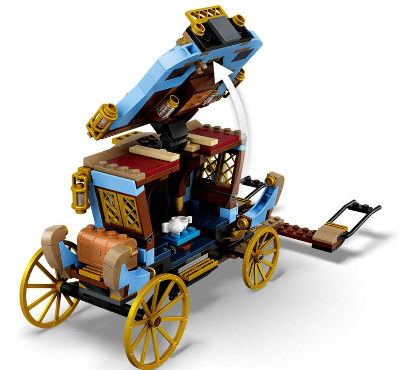 LEGO Harry Potter 75958 Beauxbatons Carriage: Arrival at Hogwarts