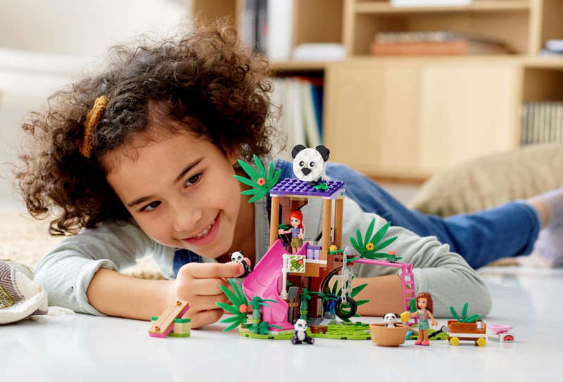 LEGO Friends 41422 Panda Jungle Tree House