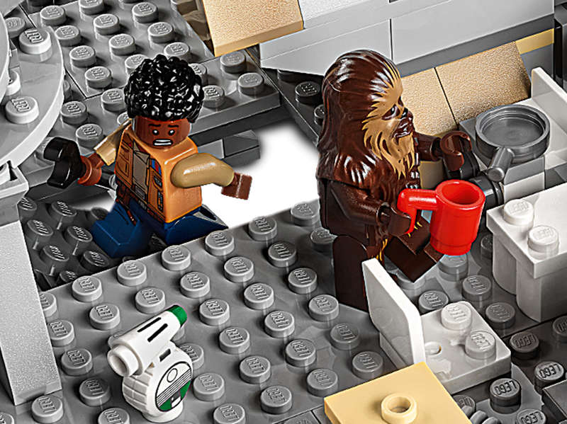 LEGO® 75257 Star Wars Millennium Falcon