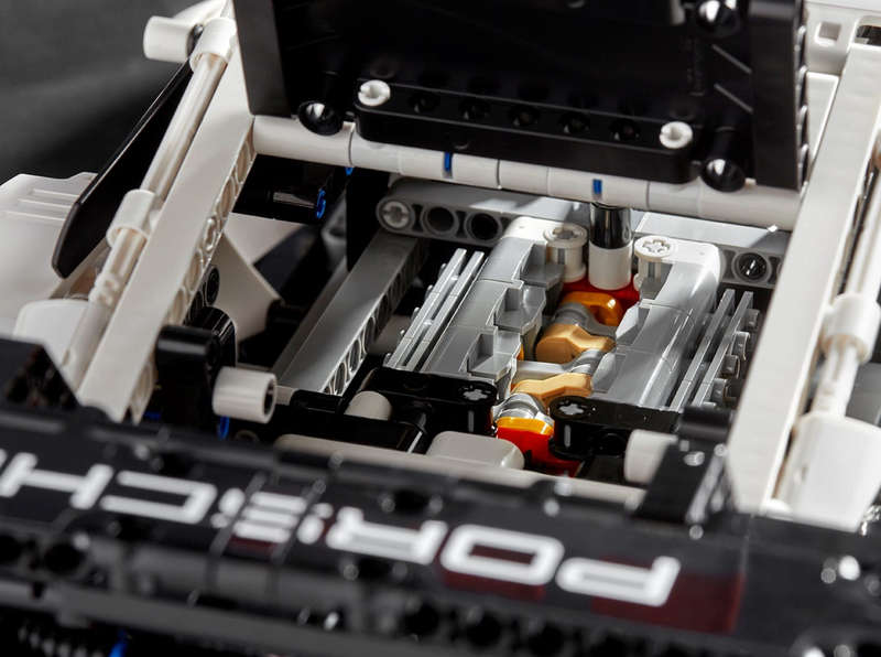 LEGO® 42096 Technic Porsche 911 RSR