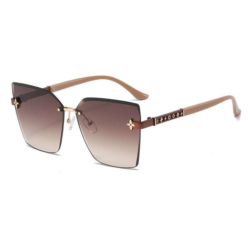 SekelBoer four-leaf clover Mahogany Muse