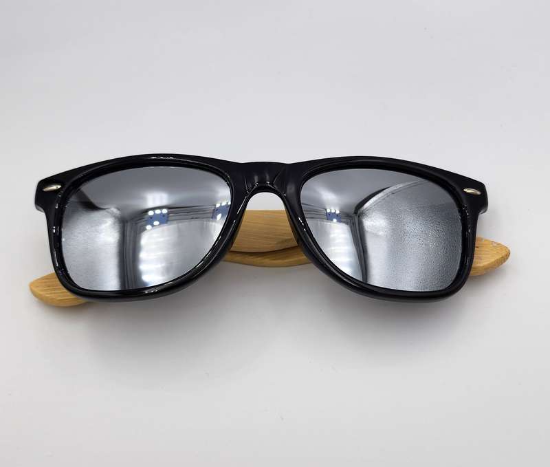 Sekelboer Polarized Bamboo Urban Reflection
