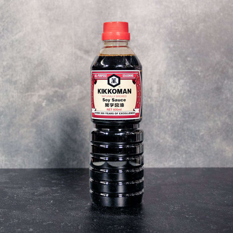 Kikkoman Naturally Brew Soy Sauce (Red Label) 600ml