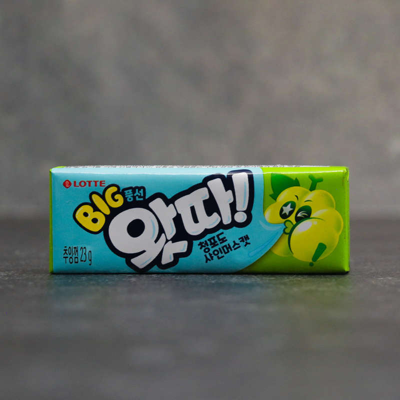 Lotte Watta Grape Big Bubble Gum 23g