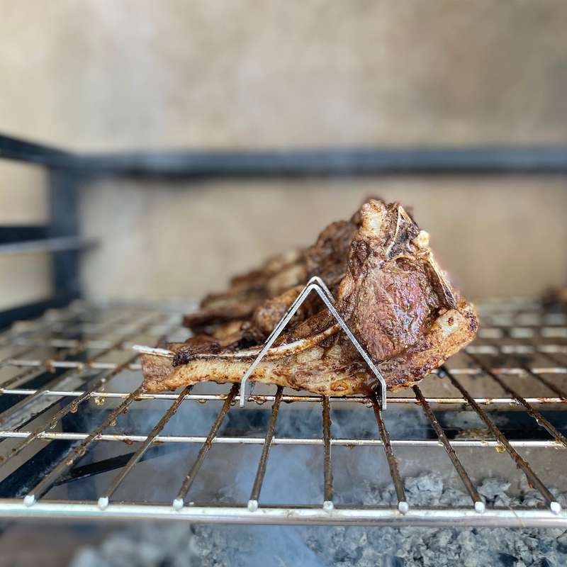 TAU CHOP BRAAI RACK