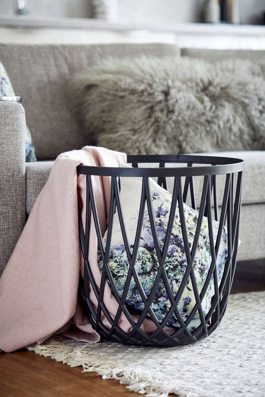 Wenko Bathroom Stool / Laundry Basket - Omio - Anthracite