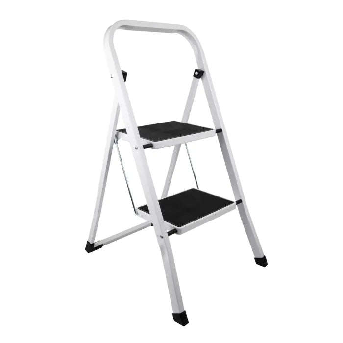 A Scend 2 Step Ladder With Non Slip Steps