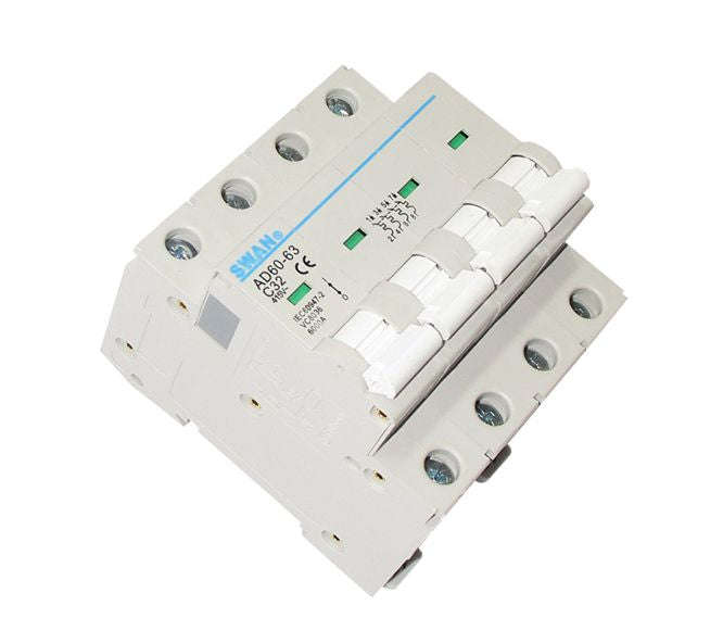 Mini Circuit Breaker 6 Ka C Curve 4 P 20 A 415 Vac Cb Ad60 6420