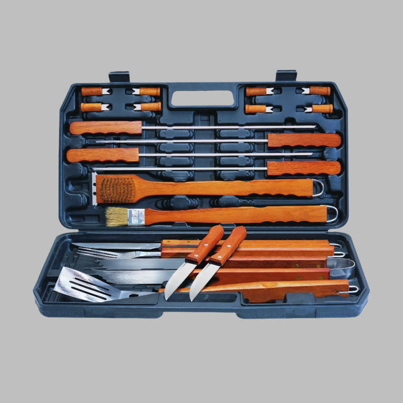 21 Pc Deluxe Wood Handled Bbq / Braai Tool Set
