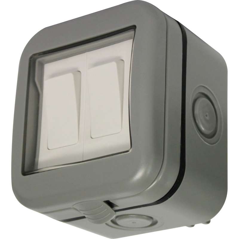 Masterplug Ip66 Double 2-Way Outdoor Switch