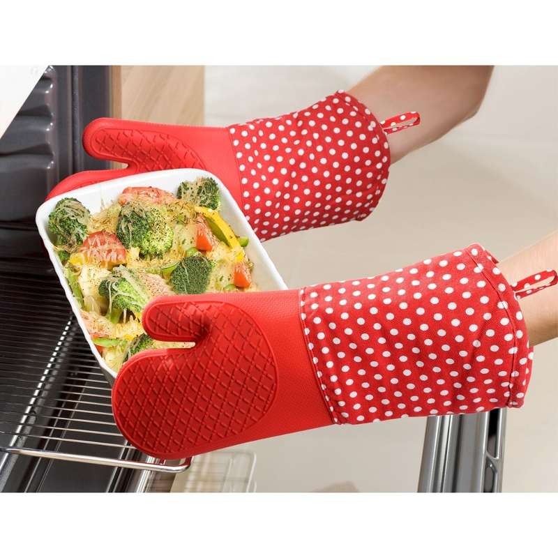 Oven Gloves Silicone 2 Pcs Red W/ White Dots