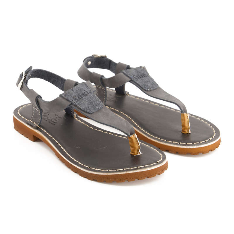 Bata Safari Quest Ladies Blue Size 5