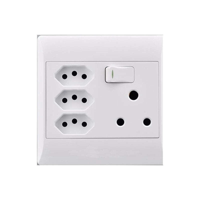 Socket E/Mate 4 X4 3 Xeuro+16 A White