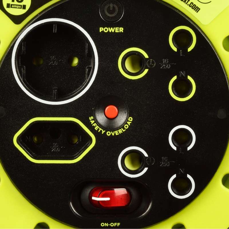 Pro Xt 15m Medium Duty Cable Closed Reel 4 Socket With Switch