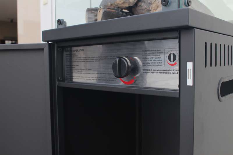 Short Stand Gas Patio Heater Ceramic Log Style