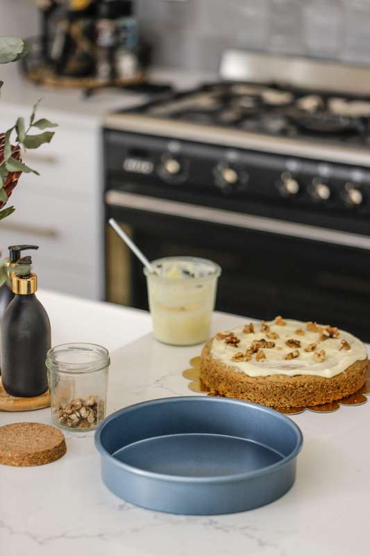 Olala Round Baking Pan