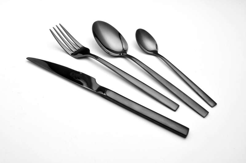 Salton Black Cutlery 16 Piece