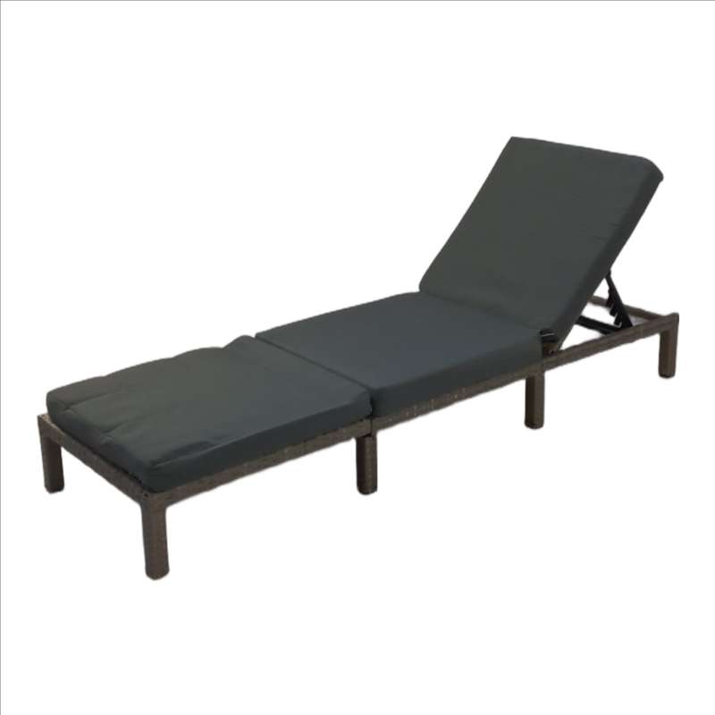 Seagull Deluxe Pe Rattan Lounger Kd Lounger, Size:198x60x28cm Pe Rattan:8*1.2mm,With Extra Comf...