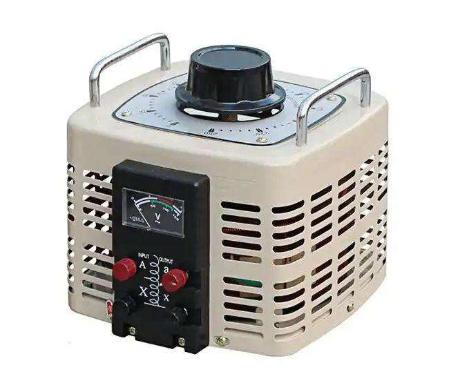 Variac 500 Va I=220 Vac 500 Va Tdgc2 500 Va