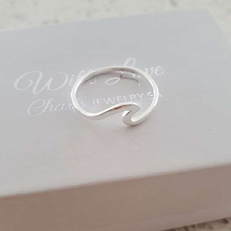 Kea 925 Sterling Silver Wave Ring - Size 8