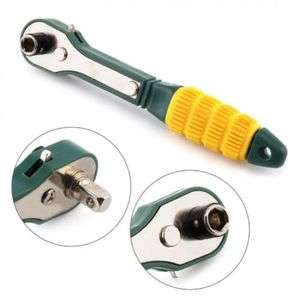 18 Piece Ratchet Socket and screw driver Set