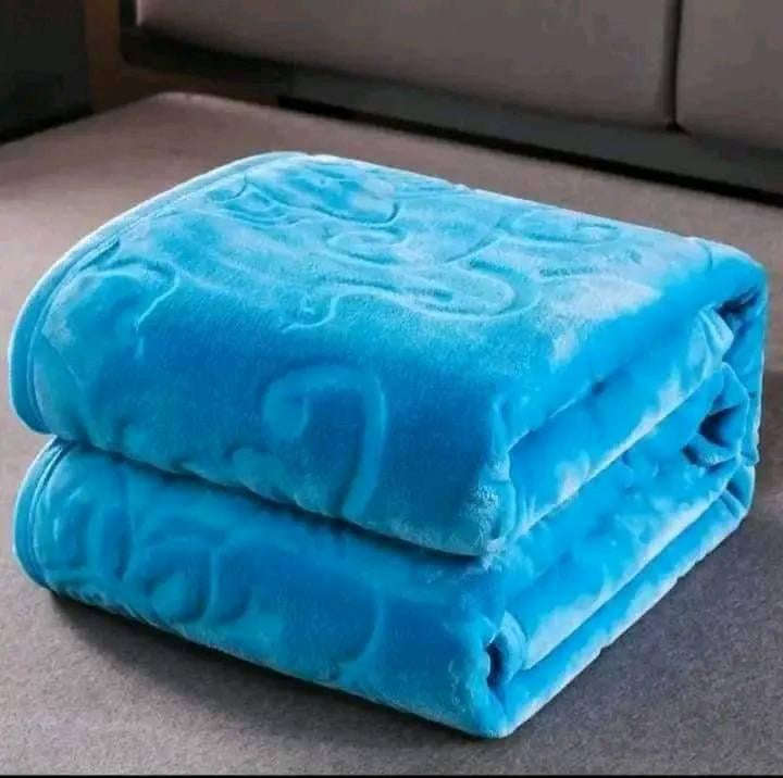 Warm Winter Blankets DBL With Hearts Prints