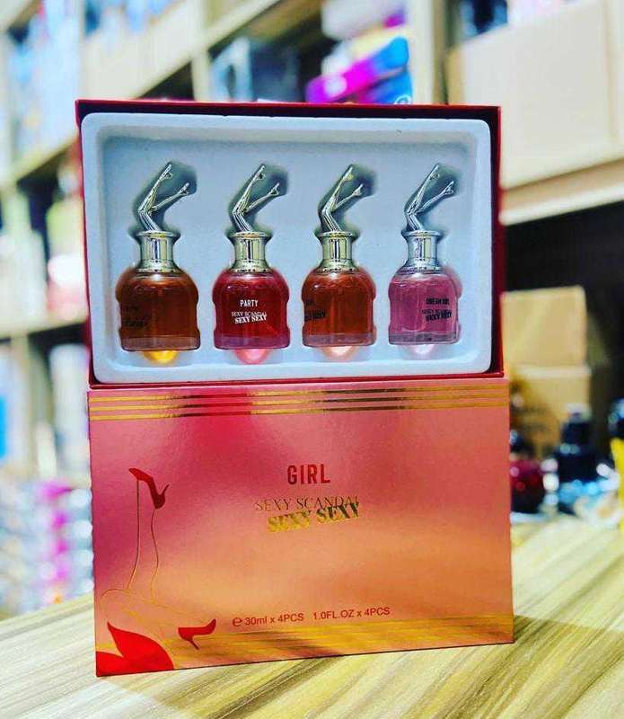 Sexy Scandal Girl Perfume Set