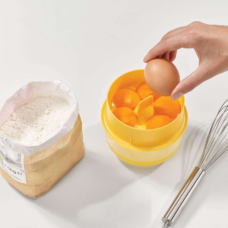 Egg Yolk Separator with 500ml Container  6-Egg Capacity Egg White Filter with Integrated Cracker
