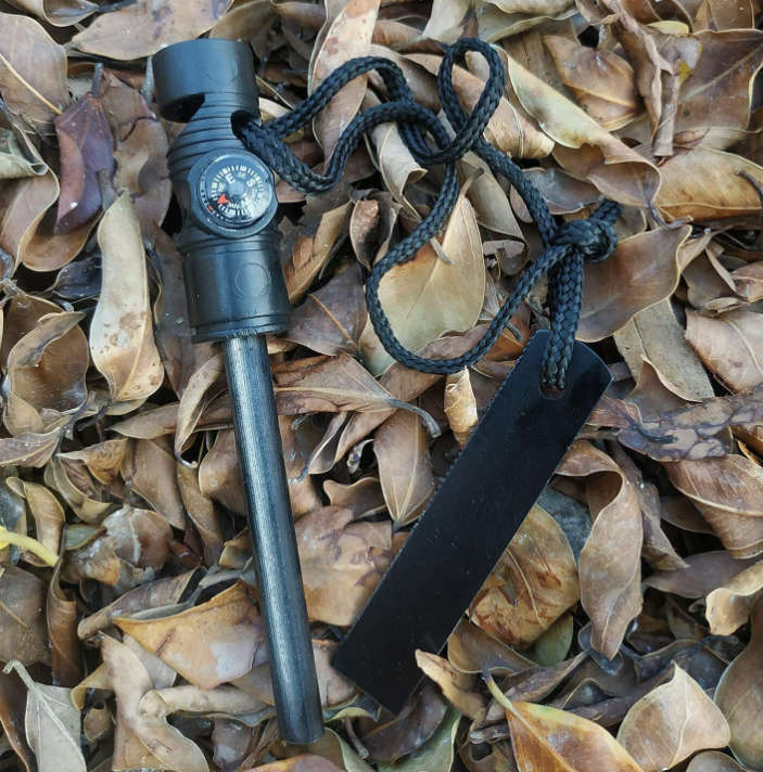 Fire Starter, Whsitle , Compass - 3 in 1 Survival Multi-Tool