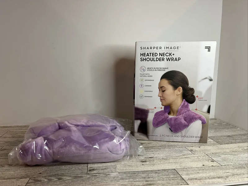 Heated Neck - Shoulder Aromatherapy Wrap