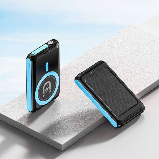 Solar Power Bank 5000mAh Magnetic Qi Wireless Charger Power Bank for iPhone 13 12 Solar Powerbank...