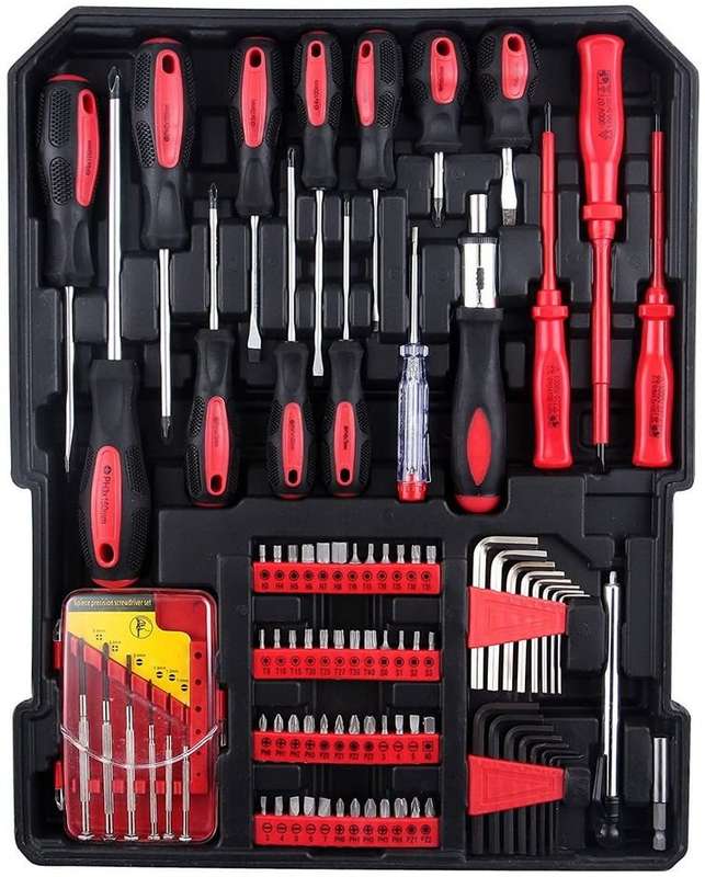 Toolkit in Carry Case with Wheels 399 Piece