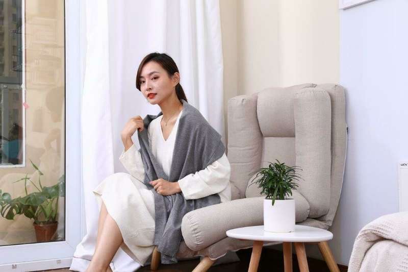 Graphene Heating Scarf SKU PMA-R10-G